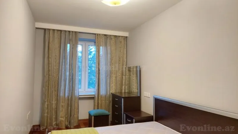 Kirayə verilir 2 otaqlı Mənzil Köhnə tikili 60 m² İçərişəhər m. - şəkil 7