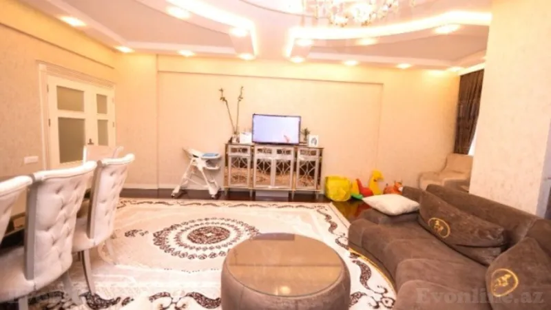 Satılır 4 otaqlı Mənzil Yeni tikili 210 m² Nərimanov r. - şəkil 4