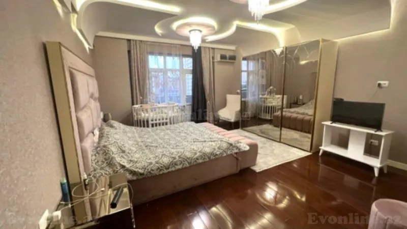 Satılır 4 otaqlı Mənzil Yeni tikili 210 m² Nərimanov r. - şəkil 7