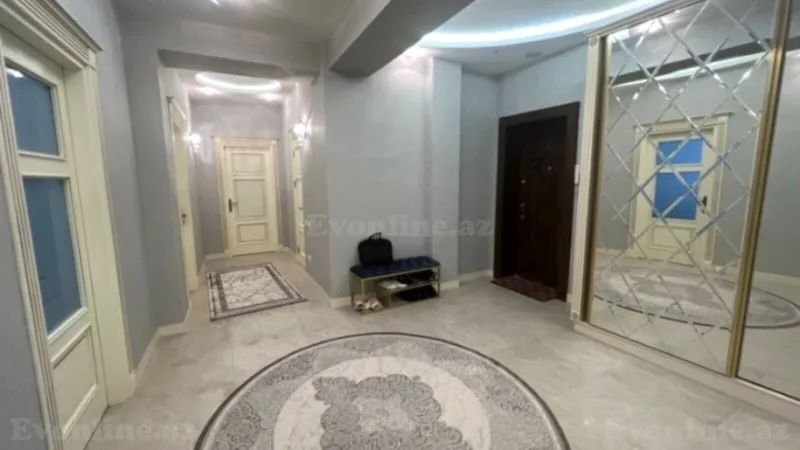 Satılır 4 otaqlı Mənzil Yeni tikili 210 m² Nərimanov r. - şəkil 18