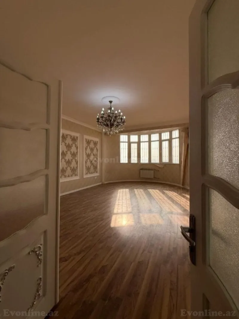 Satılır 4 otaqlı Mənzil Yeni tikili 168 m² Nəriman Nərimanov m. - şəkil 3