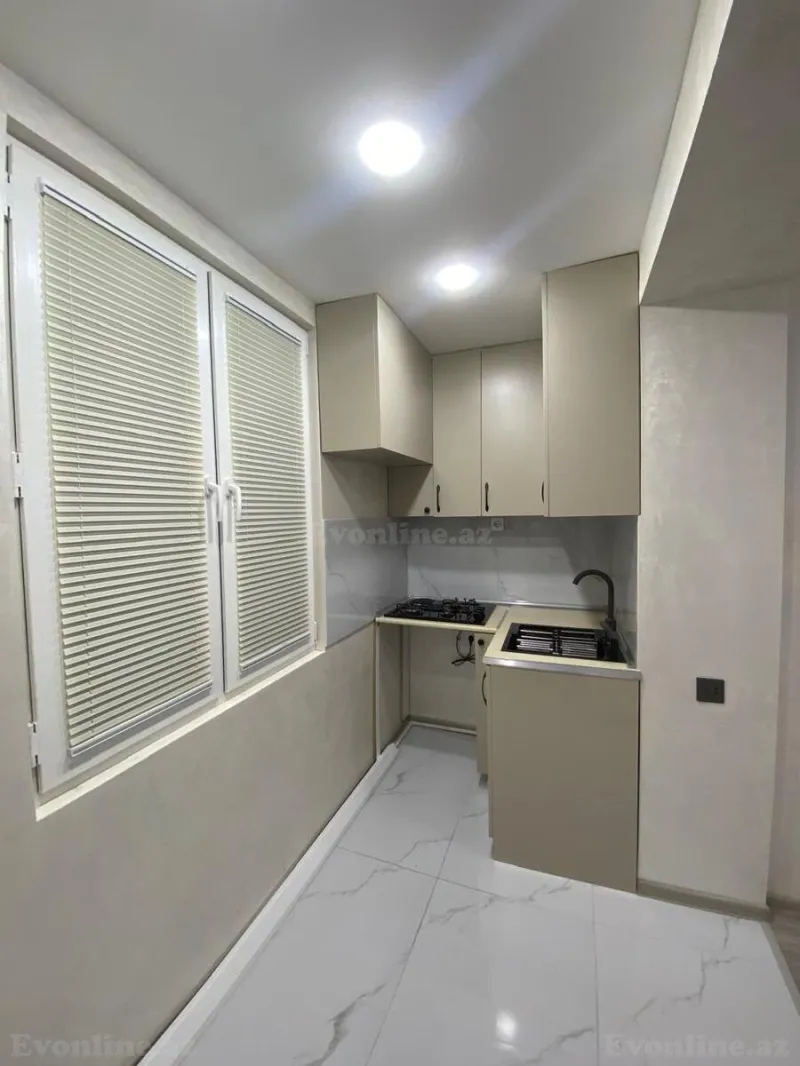 Satılır 2 otaqlı Mənzil Köhnə tikili 40 m² Elmlər Akademiyası m. - şəkil 3