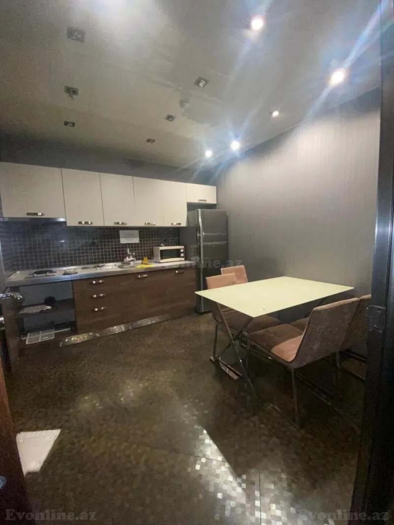 Kirayə verilir Ofis 280 m² 28 May m. - şəkil 17