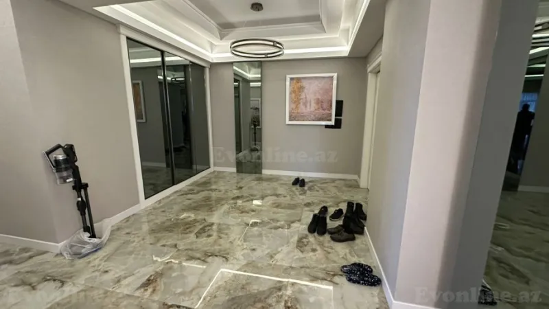 Satılır 4 otaqlı Mənzil Yeni tikili 224 m² Elmlər Akademiyası m. - şəkil 8