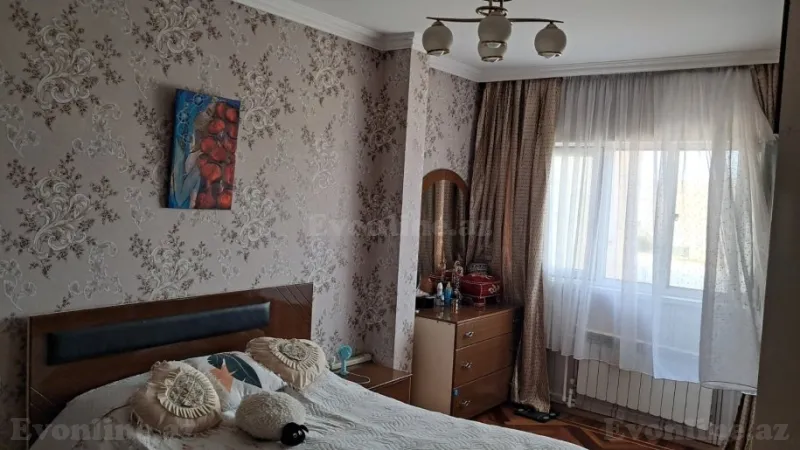 Satılır 3 otaqlı Mənzil Köhnə tikili 80 m² Yeni Yasamal - şəkil 4