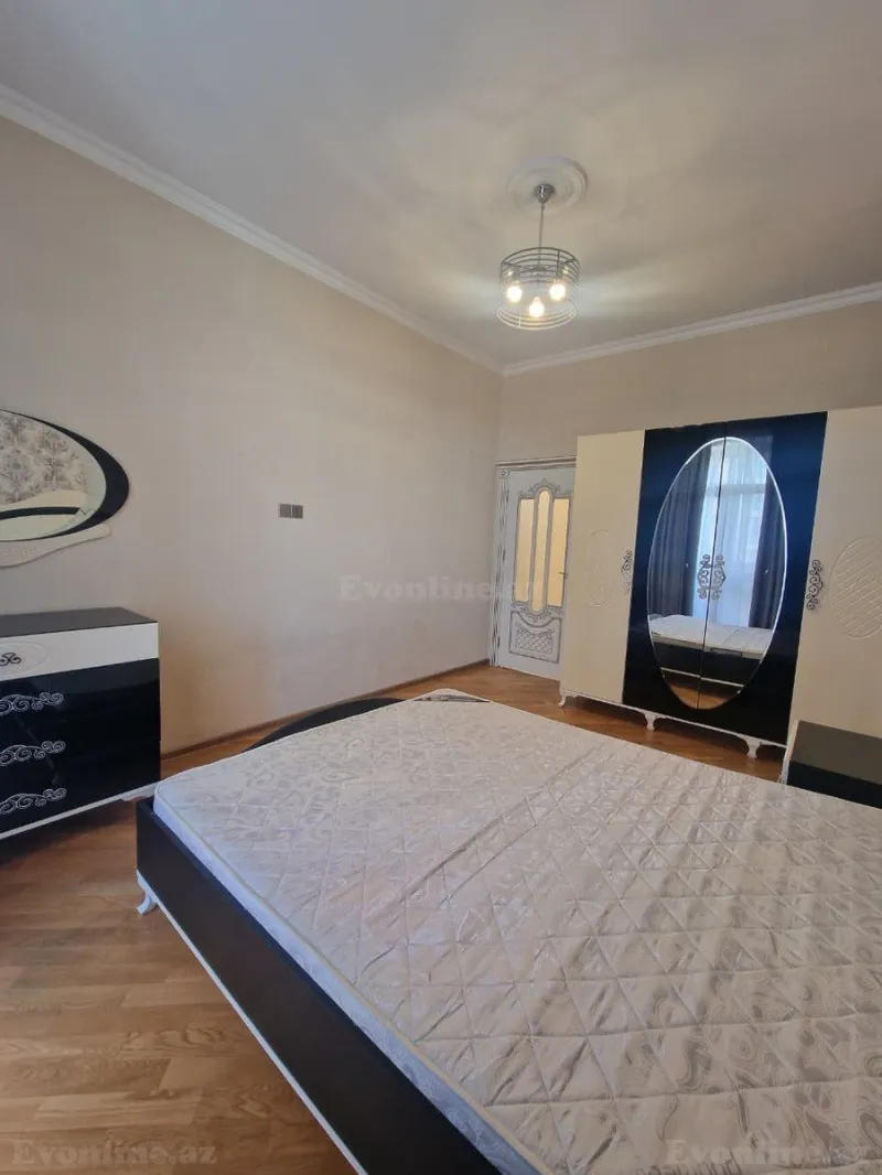 Satılır 2 otaqlı Mənzil Yeni tikili 90 m² Memar Əcəmi m. - şəkil 7