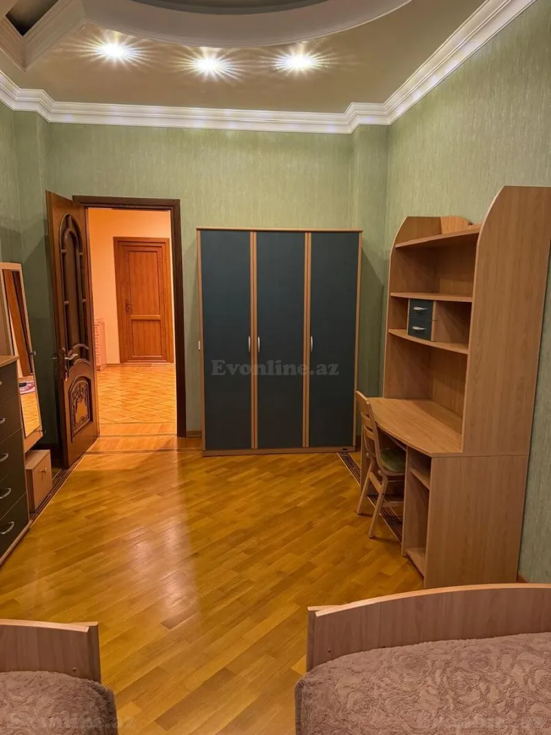 Kirayə verilir 3 otaqlı Mənzil Yeni tikili 140 m² Nərimanov r. - şəkil 10