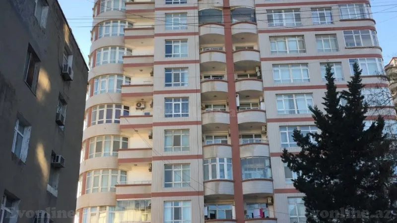 Bakı, Nərimanov r., Nəriman Nərimanov m.da 4 otaqlı mənzil kirayə verilir