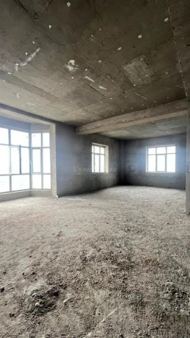 Satılır 4 otaqlı Mənzil Yeni tikili 234.7 m² 28 May m. - şəkil 4