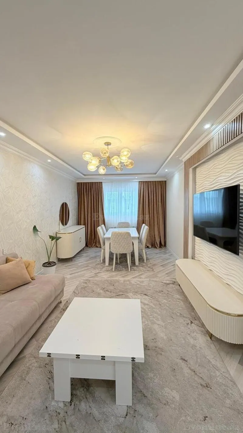 Satılır 3 otaqlı Mənzil Köhnə tikili 75 m² Suraxanı r.