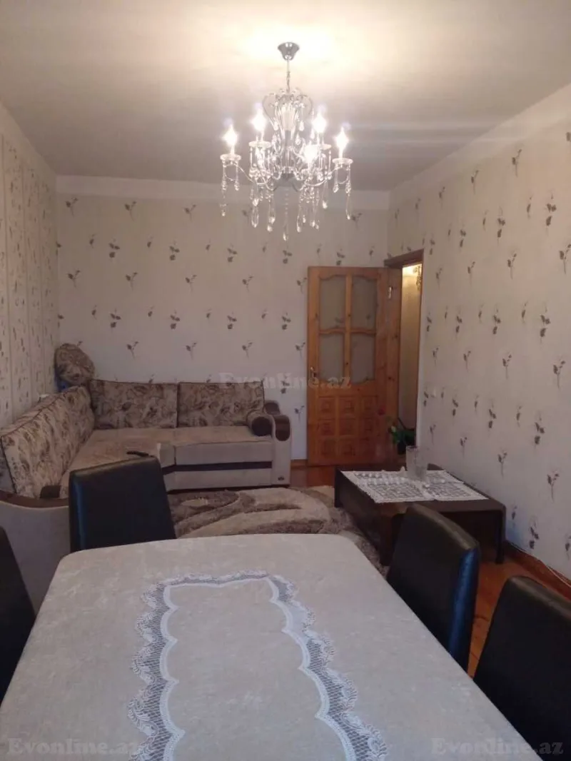 Satılır 2 otaqlı Mənzil Köhnə tikili 55 m² İnşaatçılar m. - şəkil 2