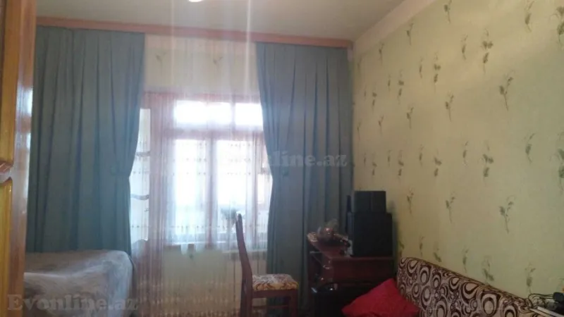 Satılır 2 otaqlı Mənzil Köhnə tikili 55 m² İnşaatçılar m. - şəkil 3