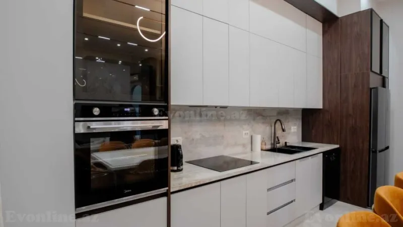 Kirayə verilir 3 otaqlı Mənzil Yeni tikili 130 m² Xətai r. - şəkil 17