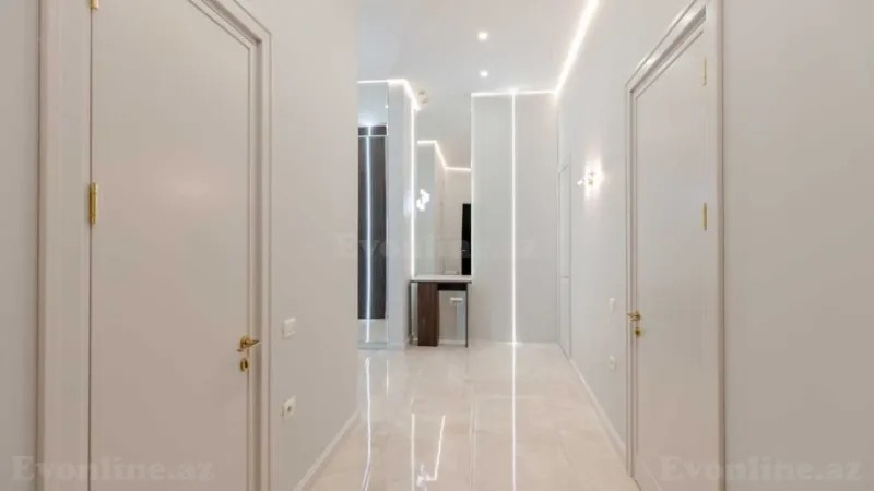 Kirayə verilir 3 otaqlı Mənzil Yeni tikili 130 m² Xətai r. - şəkil 19