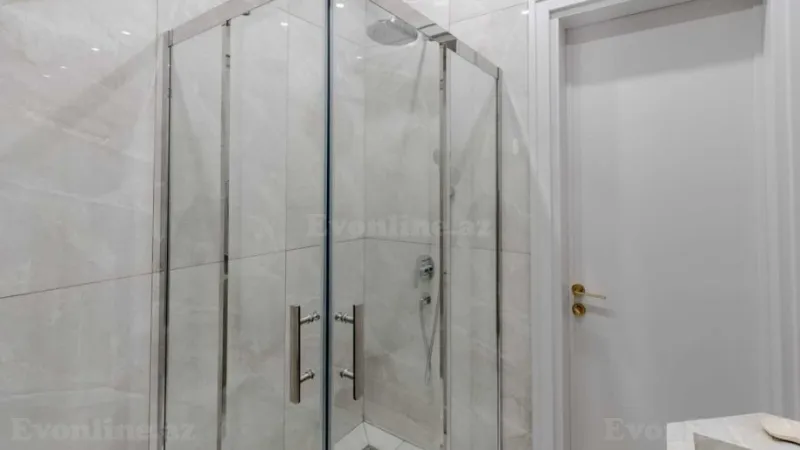 Kirayə verilir 3 otaqlı Mənzil Yeni tikili 130 m² Xətai r. - şəkil 21