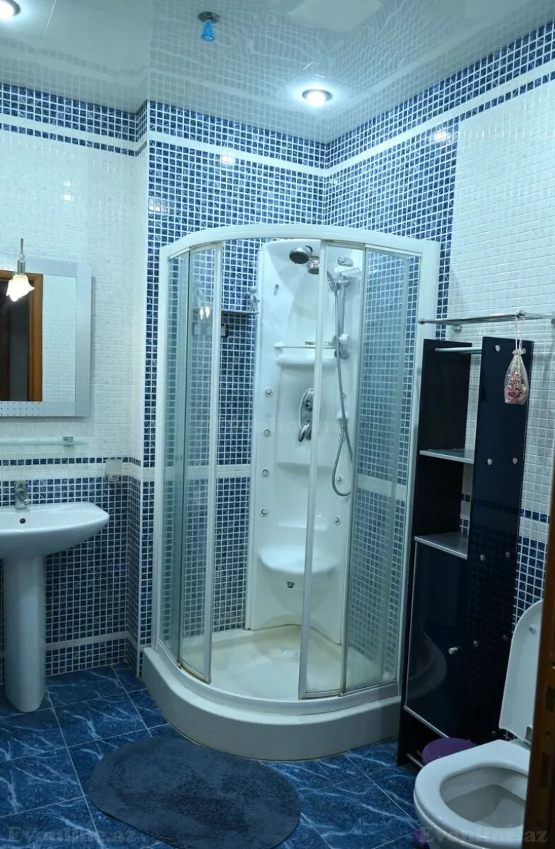 Kirayə verilir 4 otaqlı Mənzil Yeni tikili 200 m² Sahil m. - şəkil 8