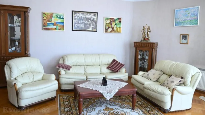 Kirayə verilir 4 otaqlı Mənzil Yeni tikili 200 m² Sahil m. - şəkil 12