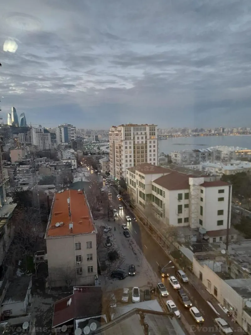 Kirayə verilir Ofis 70 m² Səbail r. - şəkil 3