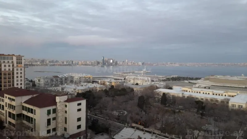 Kirayə verilir Ofis 70 m² Səbail r. - şəkil 5