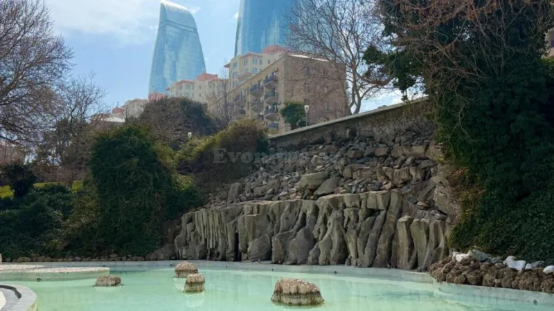 Kirayə verilir 2 otaqlı Mənzil Köhnə tikili 55 m² İçərişəhər m. - şəkil 2