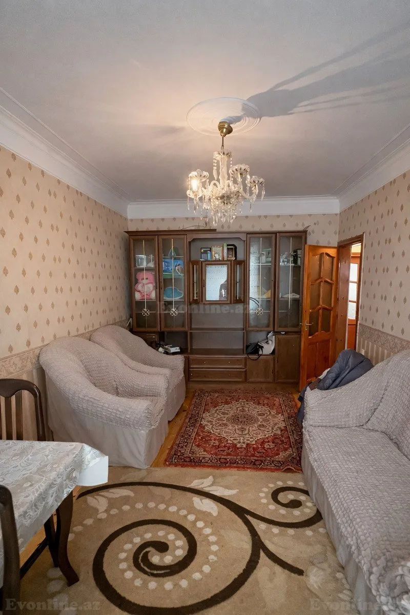 Satılır 2 otaqlı Mənzil Köhnə tikili 60 m² Əhmədli m. - şəkil 3