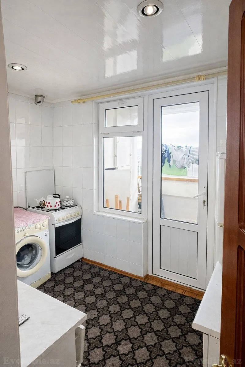 Satılır 2 otaqlı Mənzil Köhnə tikili 60 m² Əhmədli m. - şəkil 5