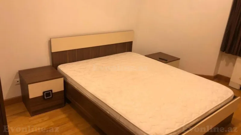 Kirayə verilir 4 otaqlı Mənzil Yeni tikili 240 m² 28 May m. - şəkil 14