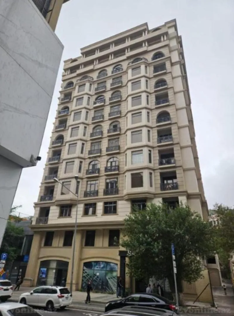 Satılır 2 otaqlı Mənzil Yeni tikili 100 m² Səbail r.