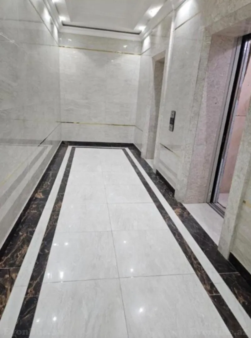 Satılır 2 otaqlı Mənzil Yeni tikili 100 m² Səbail r. - şəkil 2