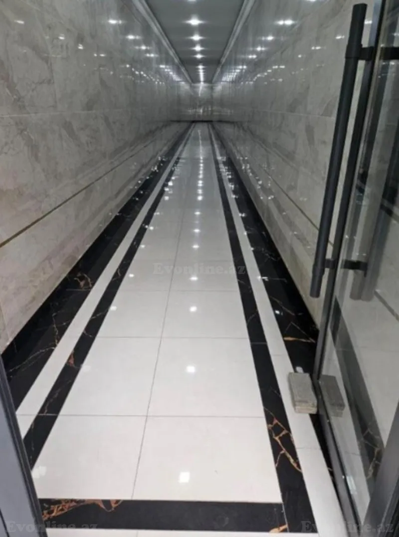 Satılır 2 otaqlı Mənzil Yeni tikili 100 m² Səbail r. - şəkil 8