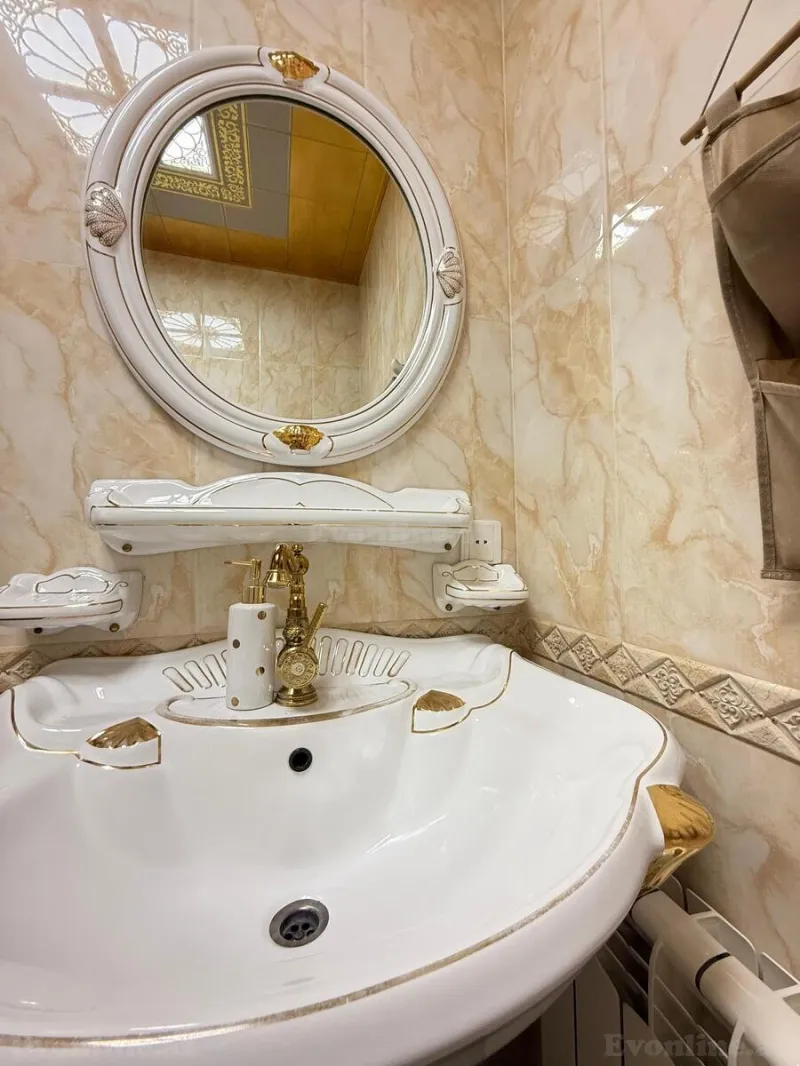 Kirayə verilir 4 otaqlı Mənzil Yeni tikili 250 m² Nizami m. - şəkil 12