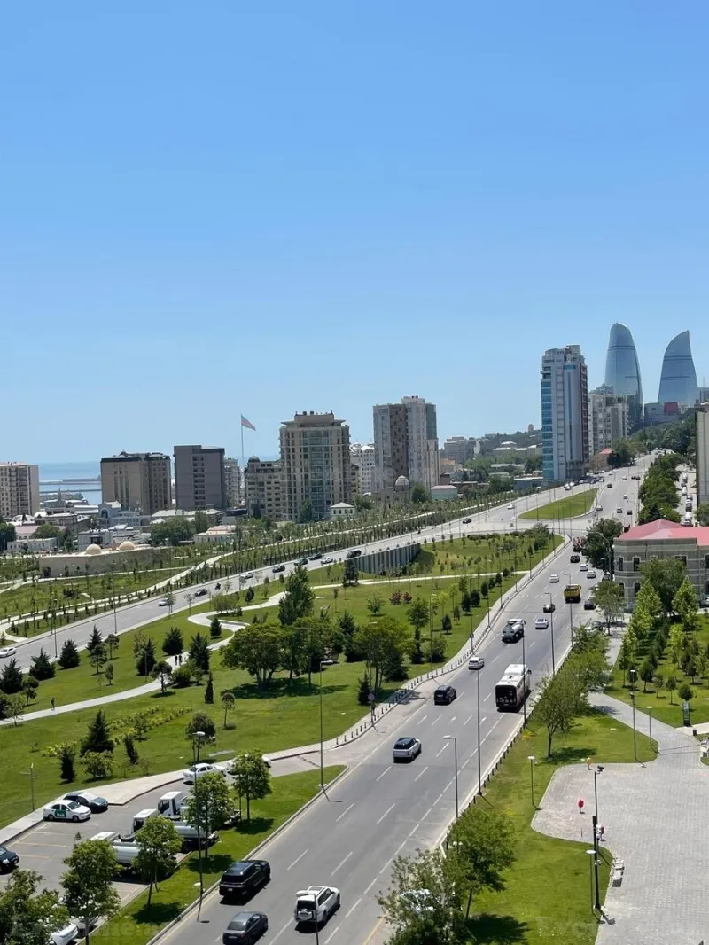 Kirayə verilir 4 otaqlı Mənzil Yeni tikili 160 m² Nizami m. - şəkil 2