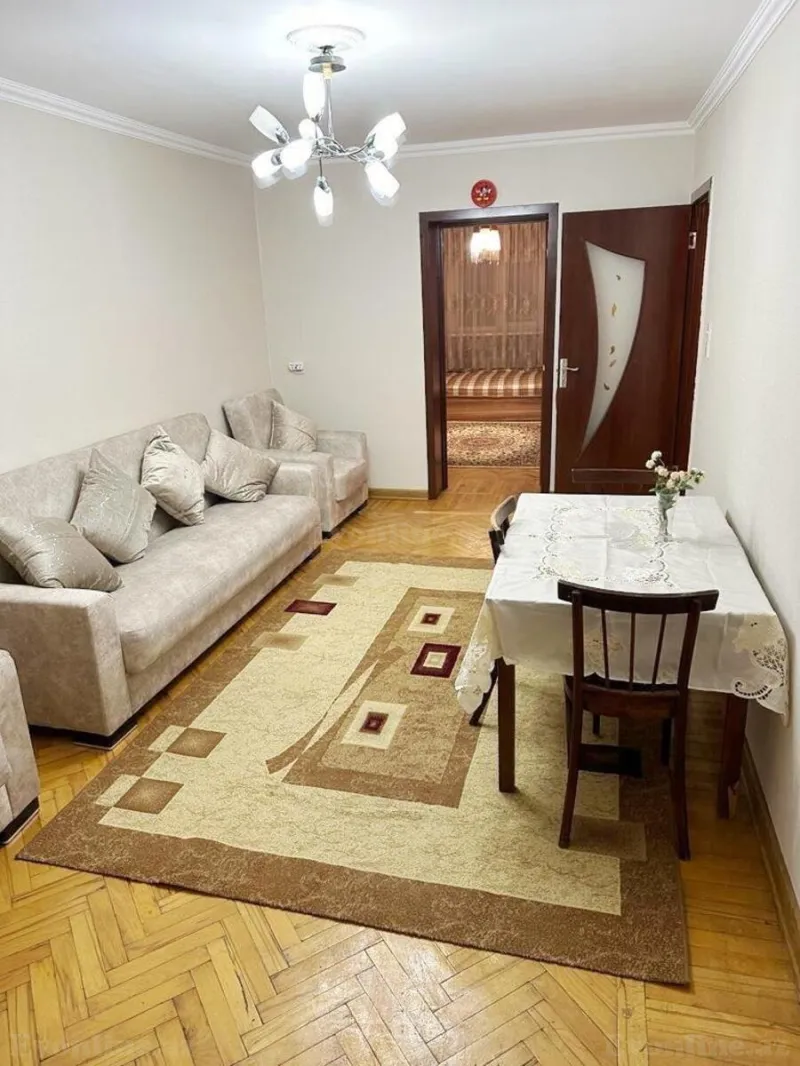 Kirayə verilir 2 otaqlı Mənzil Köhnə tikili 62 m² 28 May m. - şəkil 2