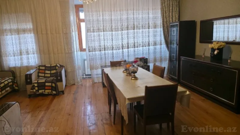 Kirayə verilir 3 otaqlı Mənzil Köhnə tikili 100 m² Gəncə - şəkil 3