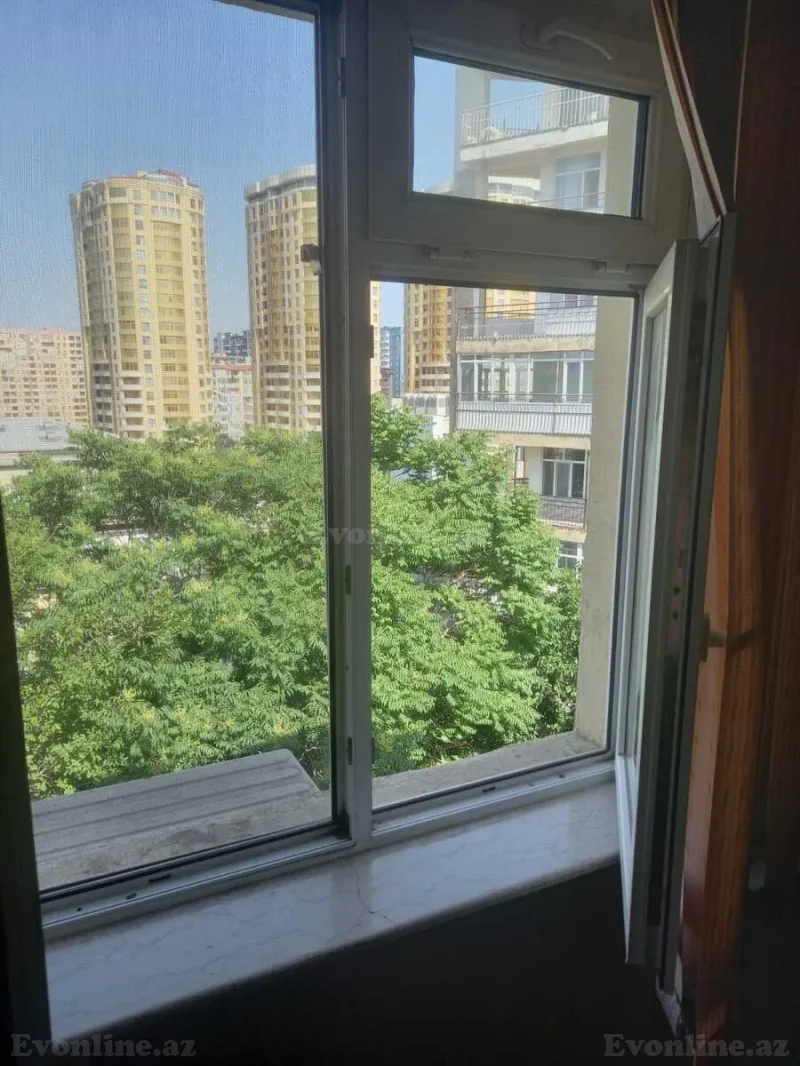 Satılır 1 otaqlı Mənzil Köhnə tikili 35 m² Yasamal - şəkil 6