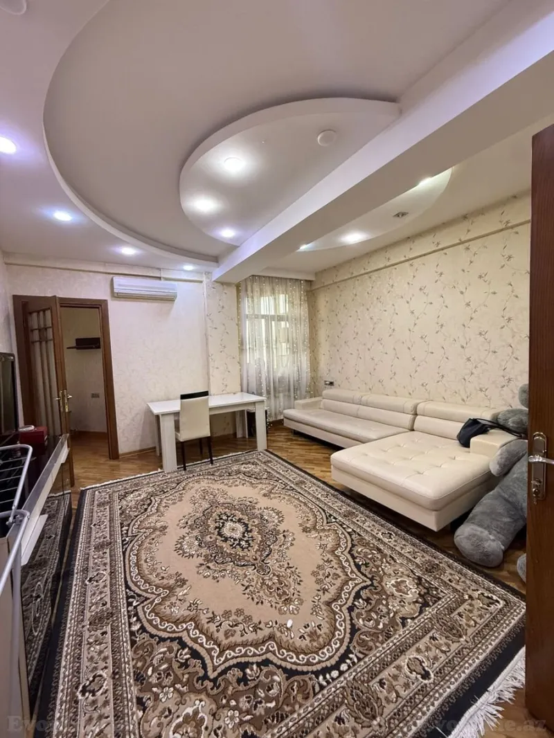 Kirayə verilir 3 otaqlı Mənzil Köhnə tikili 110 m² Nəriman Nərimanov m. - şəkil 2