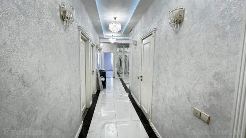 Satılır 4 otaqlı Mənzil Yeni tikili 184 m² Qara Qarayev m. - şəkil 19