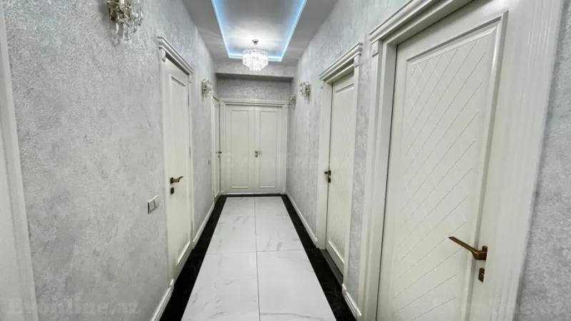 Satılır 4 otaqlı Mənzil Yeni tikili 184 m² Qara Qarayev m. - şəkil 21