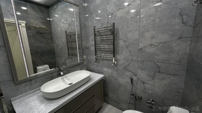 Satılır 4 otaqlı Mənzil Yeni tikili 184 m² Qara Qarayev m. - şəkil 26