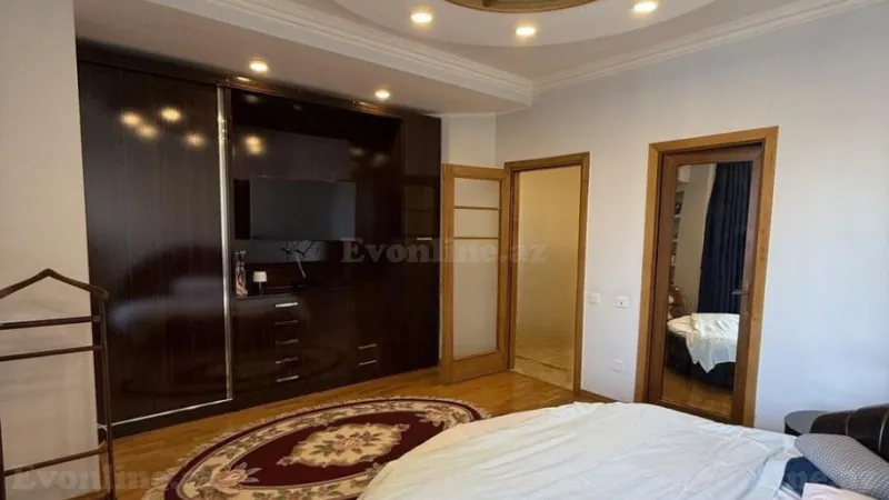 Satılır 3 otaqlı Mənzil Yeni tikili 150 m² 28 May m. - şəkil 17