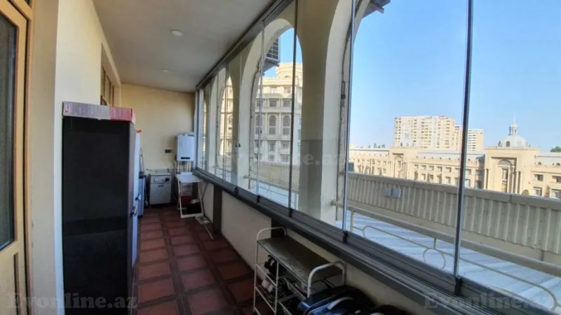 Satılır 5 otaqlı Mənzil Yeni tikili 223 m² Nəriman Nərimanov m. - şəkil 10