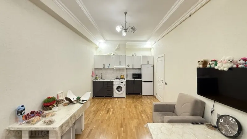 Satılır 2 otaqlı Mənzil Yeni tikili 45 m² Qara Qarayev m. - şəkil 2