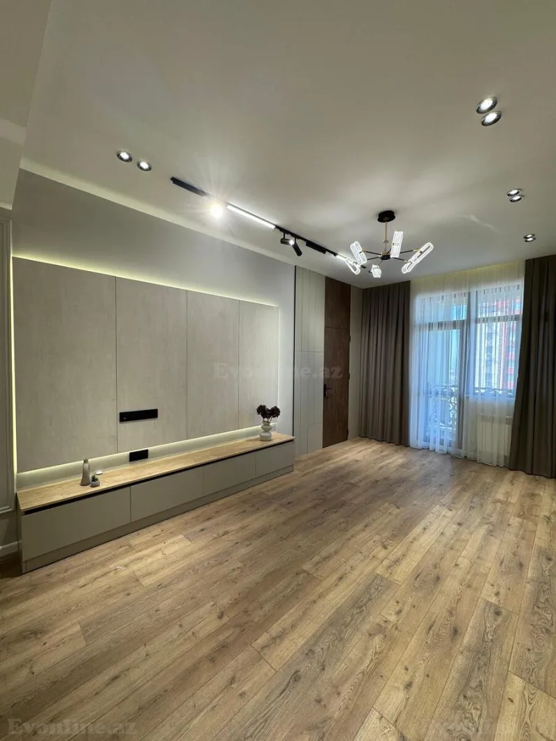 Satılır 3 otaqlı Mənzil Yeni tikili 85 m² Xətai r.