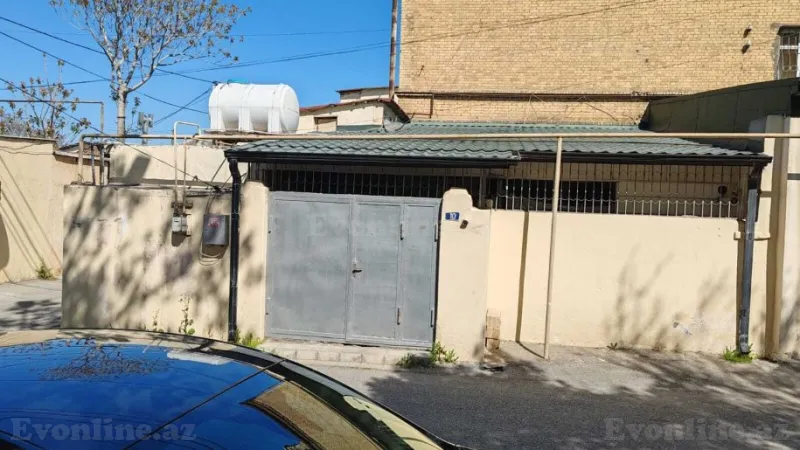 Satılır 5 otaqlı Mənzil Köhnə tikili 110 m² Biləcəri