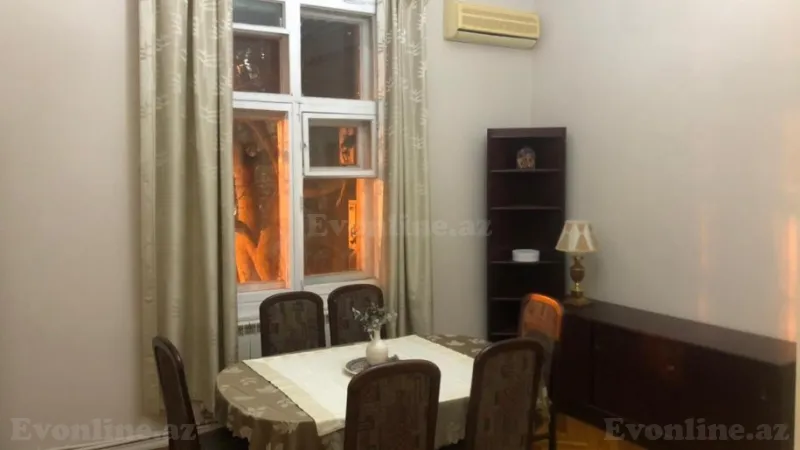 Kirayə verilir 4 otaqlı Mənzil Köhnə tikili 110 m² 28 May m. - şəkil 2