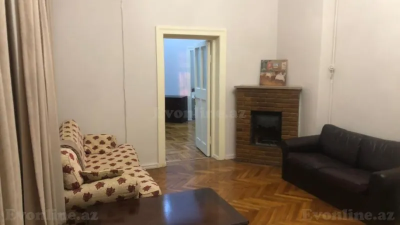 Kirayə verilir 4 otaqlı Mənzil Köhnə tikili 110 m² 28 May m. - şəkil 3