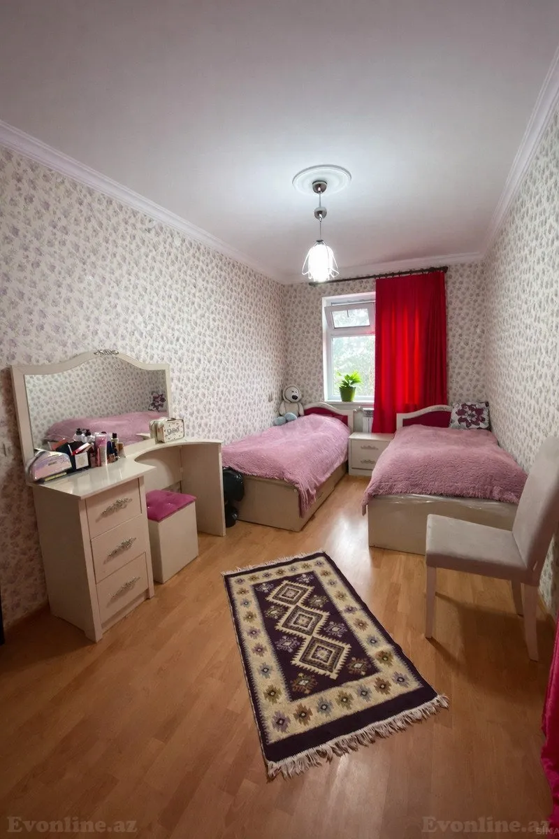 Satılır 3 otaqlı Mənzil Köhnə tikili 55 m² Neftçilər m. - şəkil 3