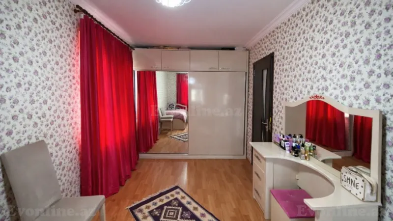 Satılır 3 otaqlı Mənzil Köhnə tikili 55 m² Neftçilər m. - şəkil 4
