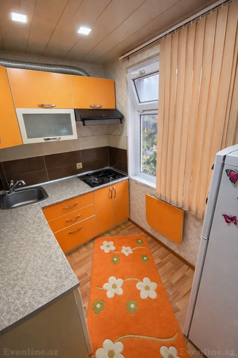 Satılır 3 otaqlı Mənzil Köhnə tikili 55 m² Neftçilər m. - şəkil 6