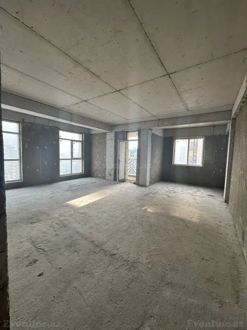 Satılır 4 otaqlı Mənzil Yeni tikili 193 m² Nəsimi r. - şəkil 14